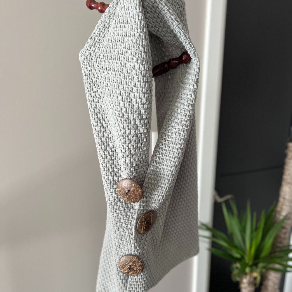 Artizan - Robin Barre Knitted Scarf/Wrap NWOT